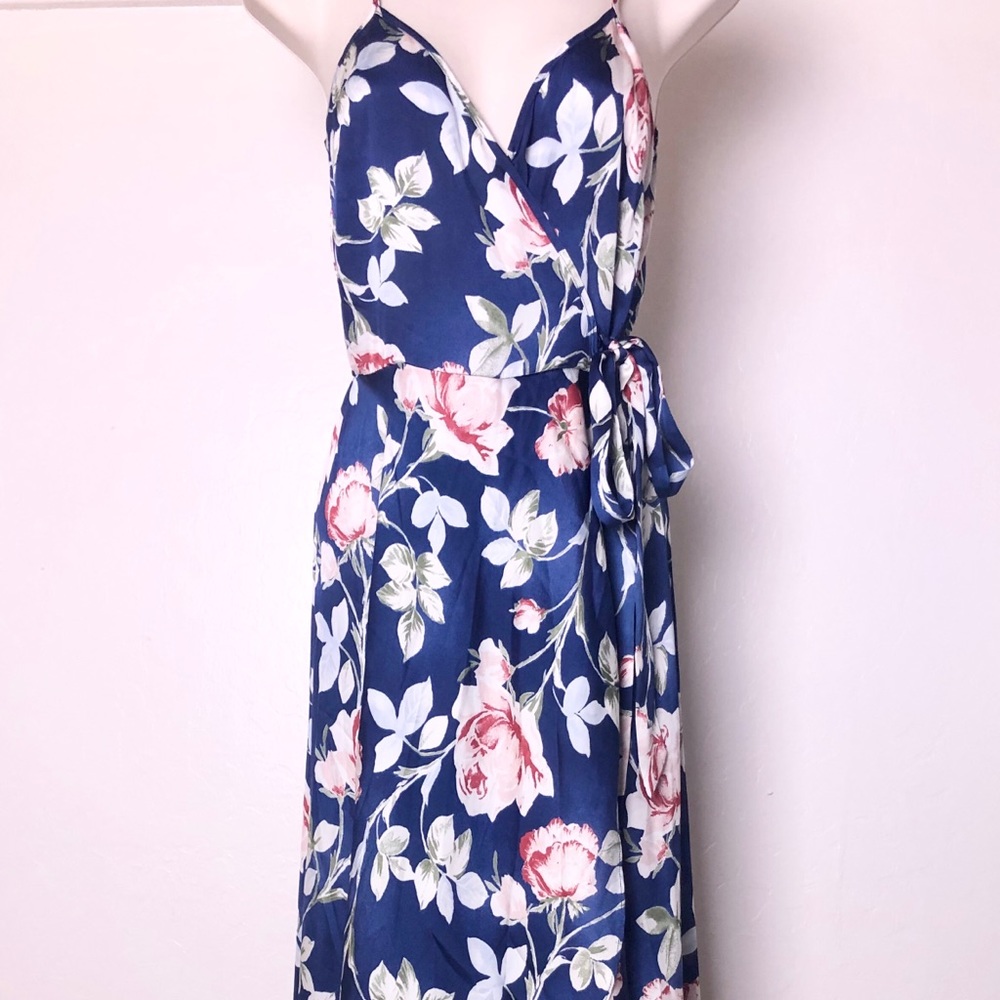 Silky Floral Dress XS - Picture 1 of 5